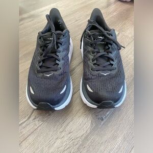 Women’s Hoka Clifton 8